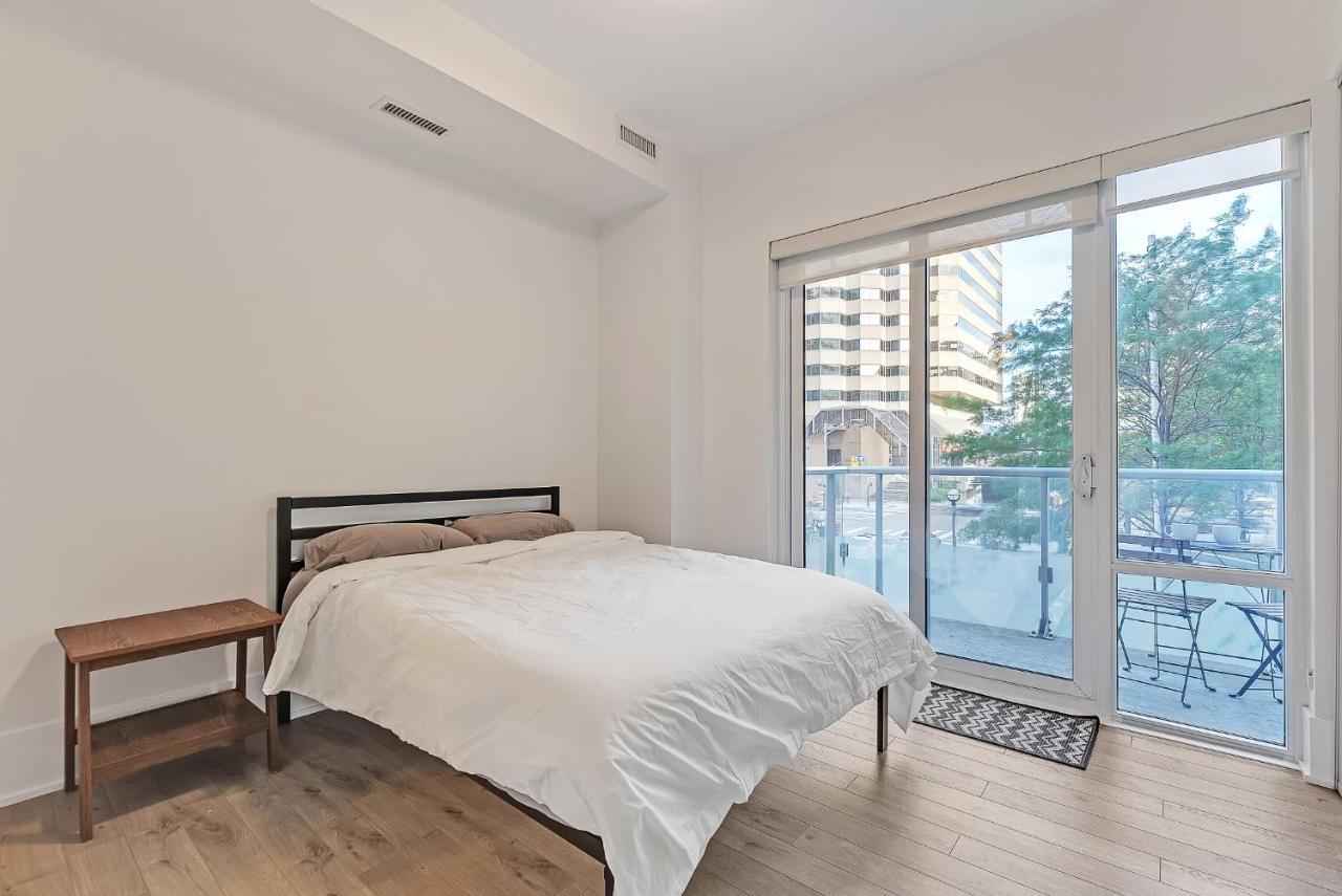 2Br 2Bth Apt-Rogers Center-Cn Tower-Free Parking Apartment Toronto Exterior photo